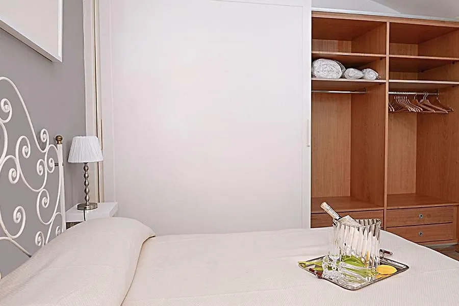 Apartment Sweet Rome Colosseo Italy